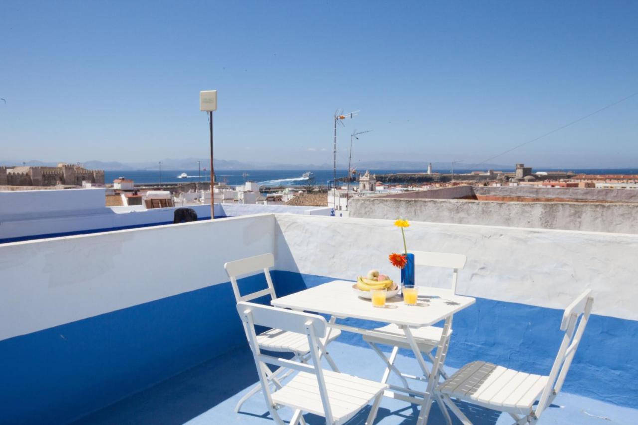 Apartamento de 2 dormitorios con terraza y vistas al mar